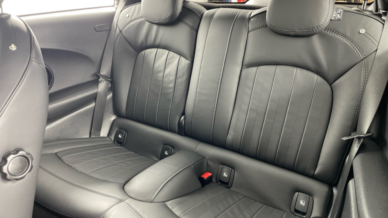 MINI Hatchback 135kW Cooper S Level 3 33kWh 3dr Auto Electric Hatchback